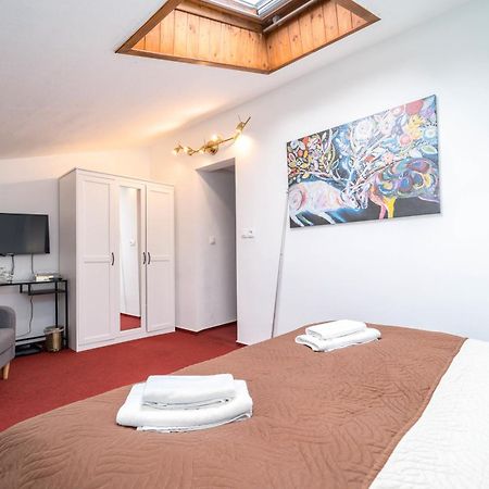 Hotel Na Skalkach Nový Jičín Buitenkant foto