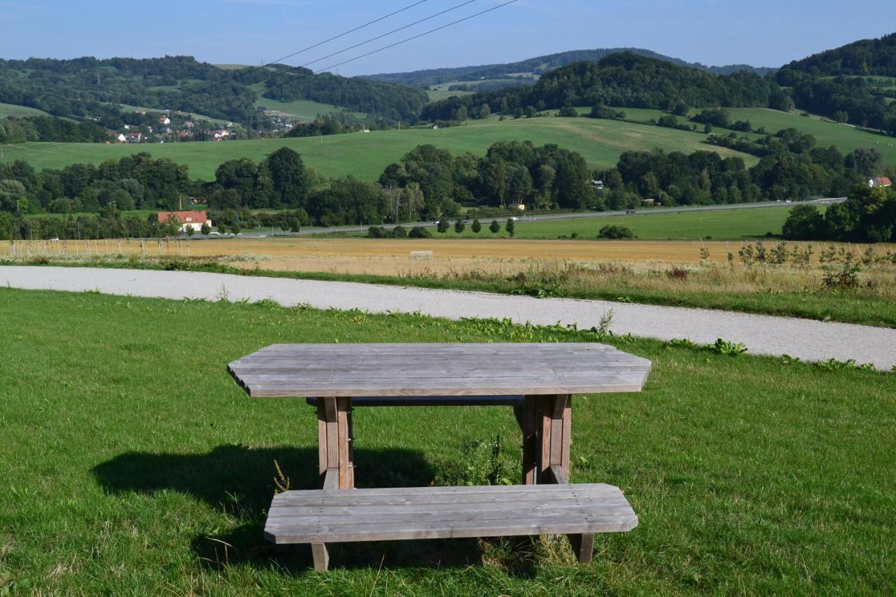 Hotel Na Skalkach Nový Jičín Buitenkant foto