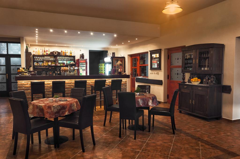 Hotel Na Skalkach Nový Jičín Buitenkant foto