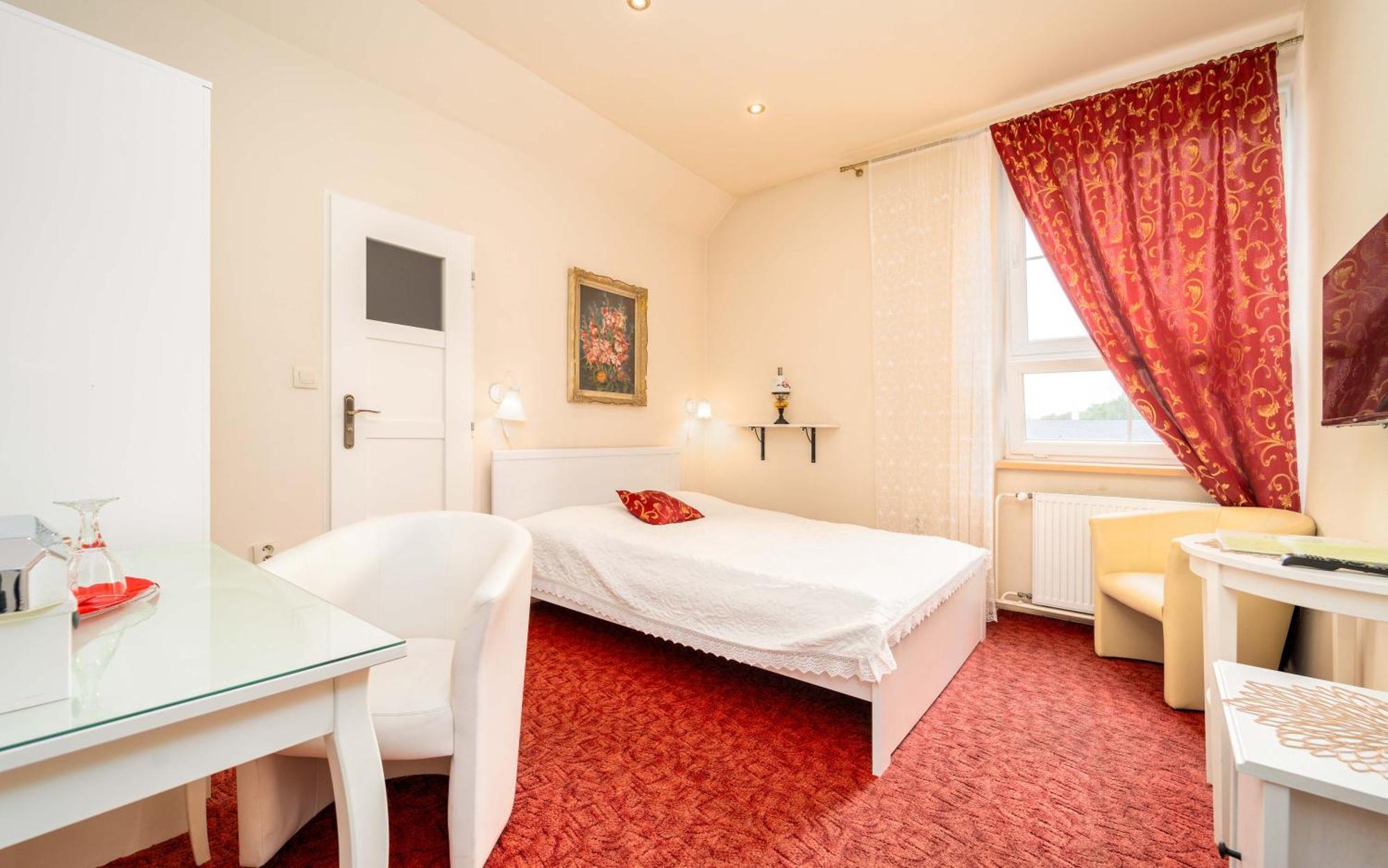 Hotel Na Skalkach Nový Jičín Buitenkant foto